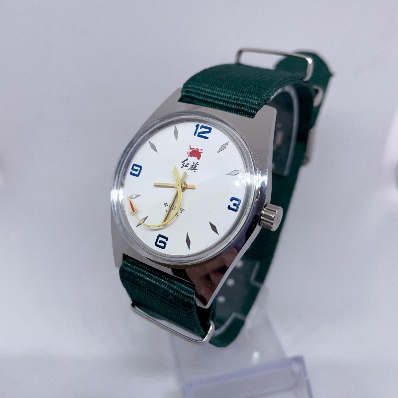 레드 플래그 서브스 더 퍼피플 남성용 수동식 기계식 시 - Vintage Fashion Watches 리뷰 및 가격