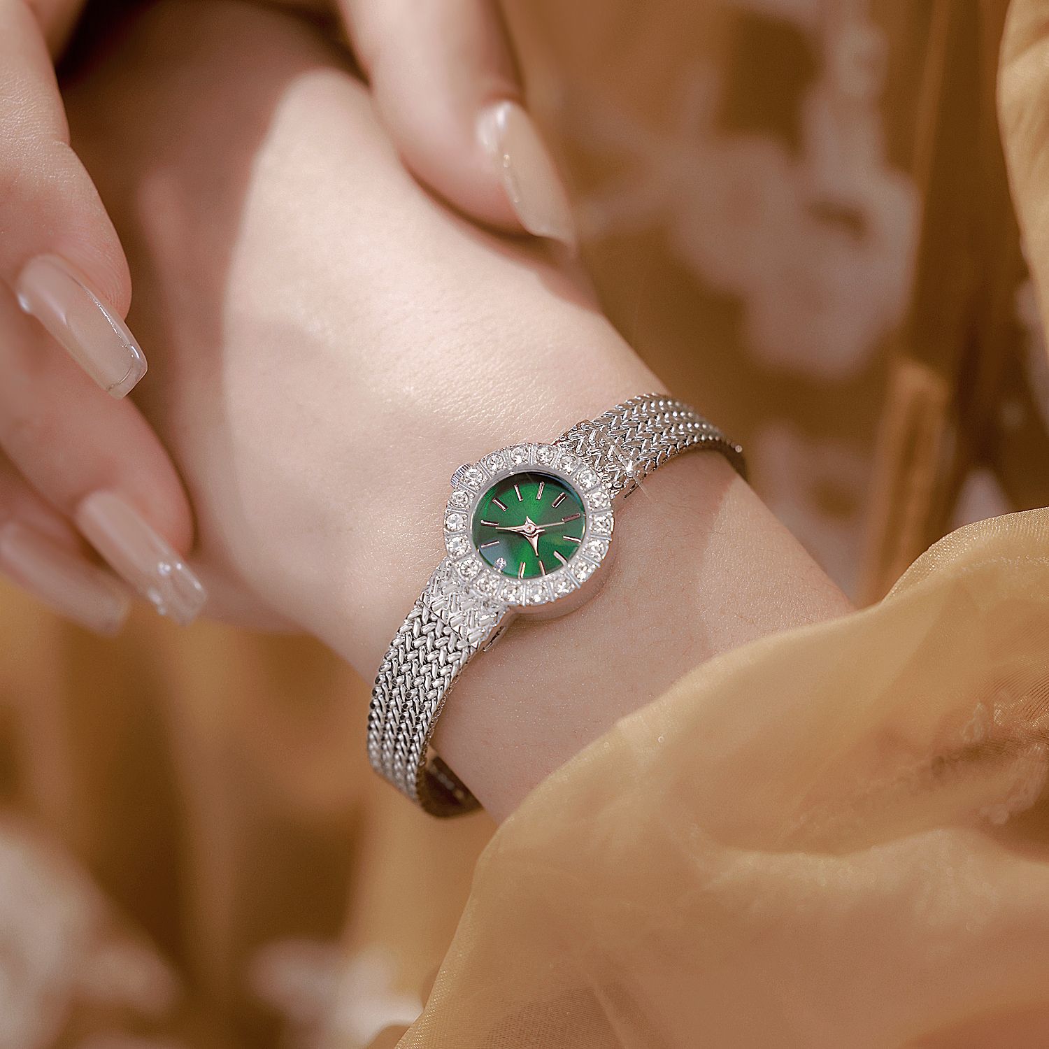 빈티지 여성용 손목 시계 럭셔리 기질 여성용 시계 밀  - Vintage Fashion Watches 리뷰 및 가격